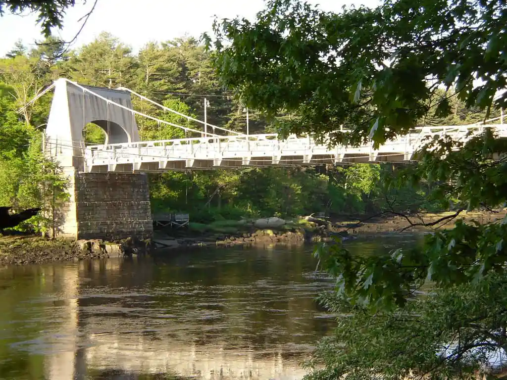 Chain Bridge