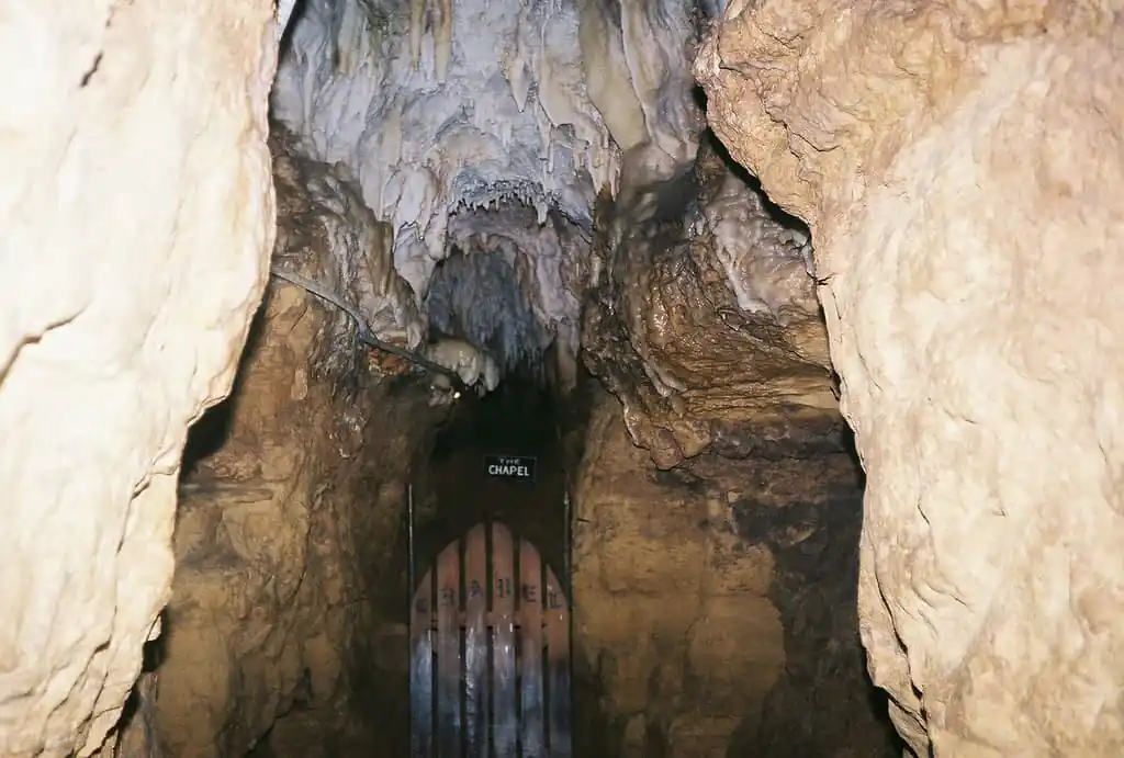 Crystal Lake Cave