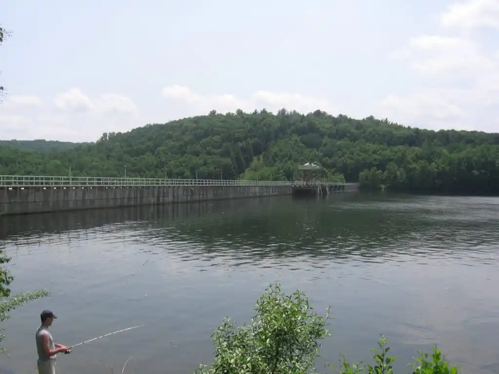 Lake Lillinonah