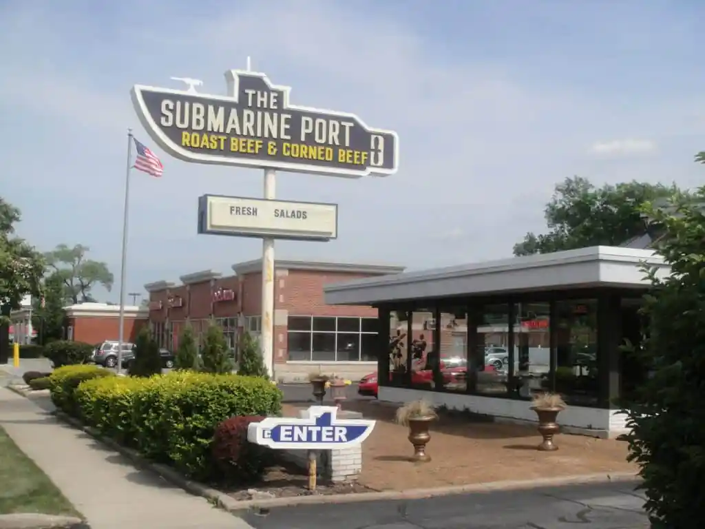 The Submarine Port