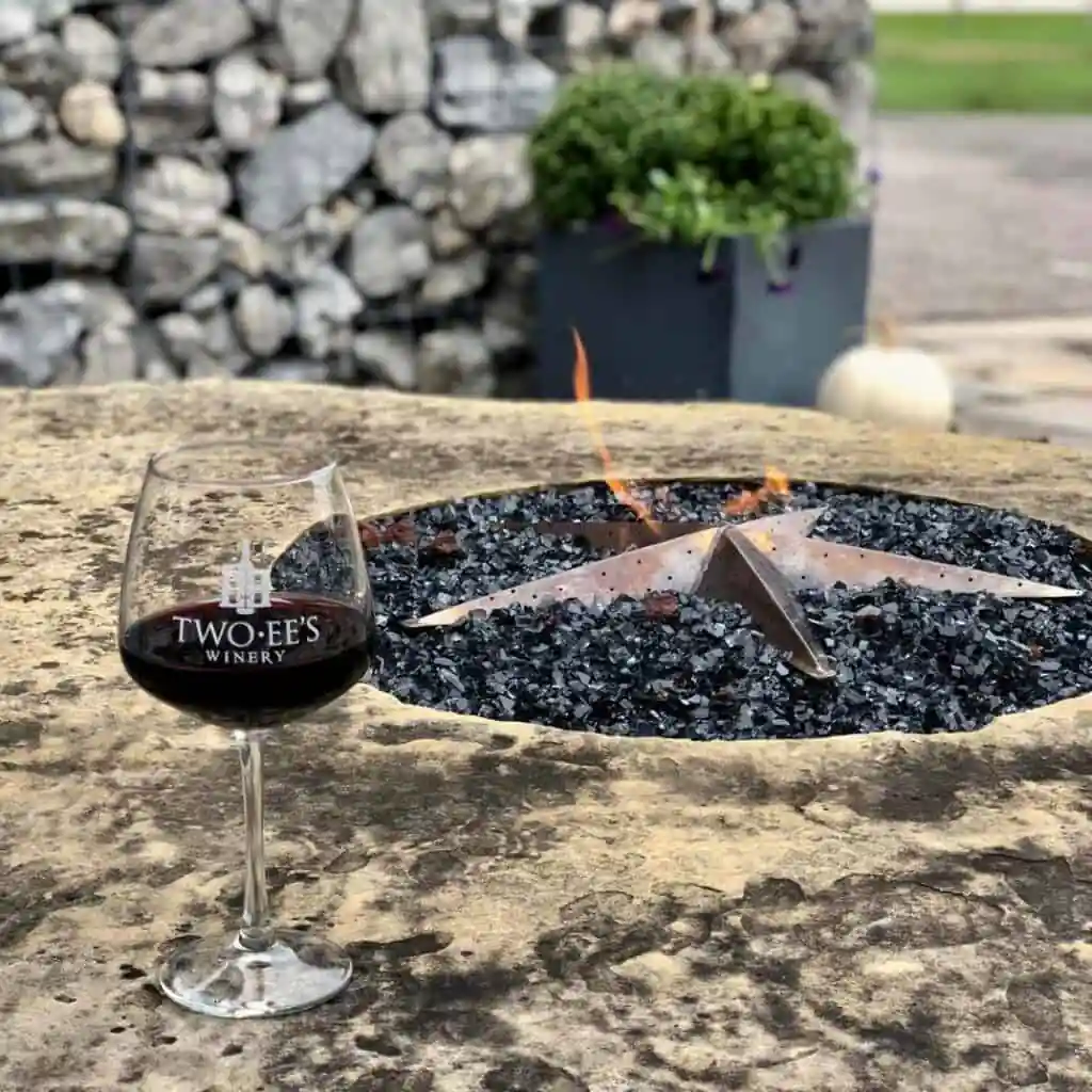 Two-EE’s Winery