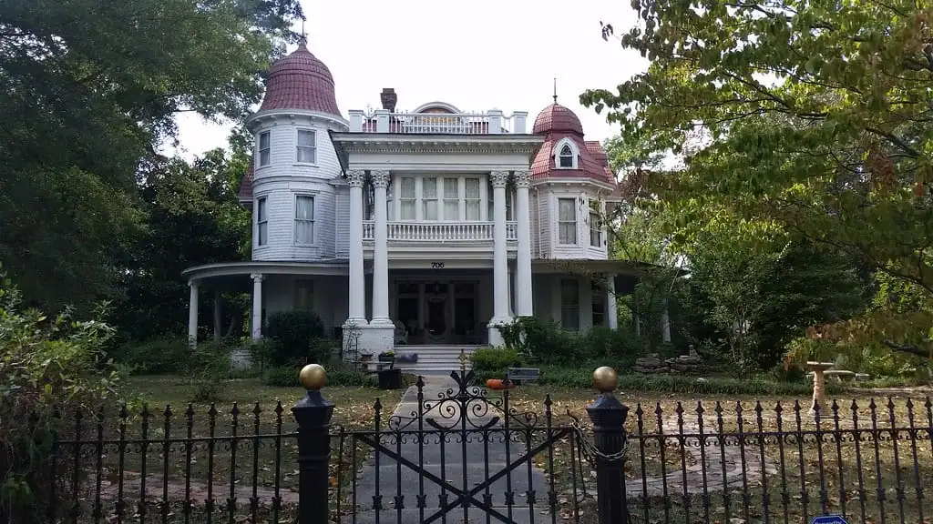 Allen House