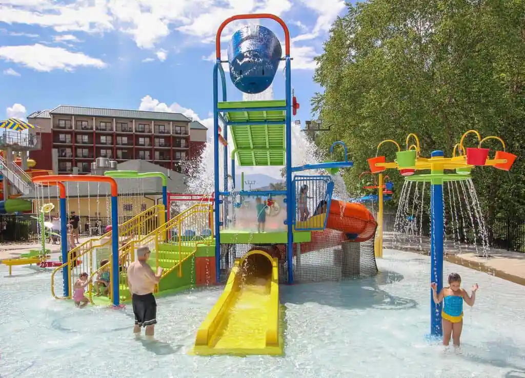 Country Cascades Waterpark Resort